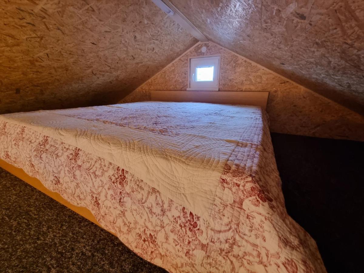 Domcek Pod Orechom Банска-Штьявница Экстерьер фото