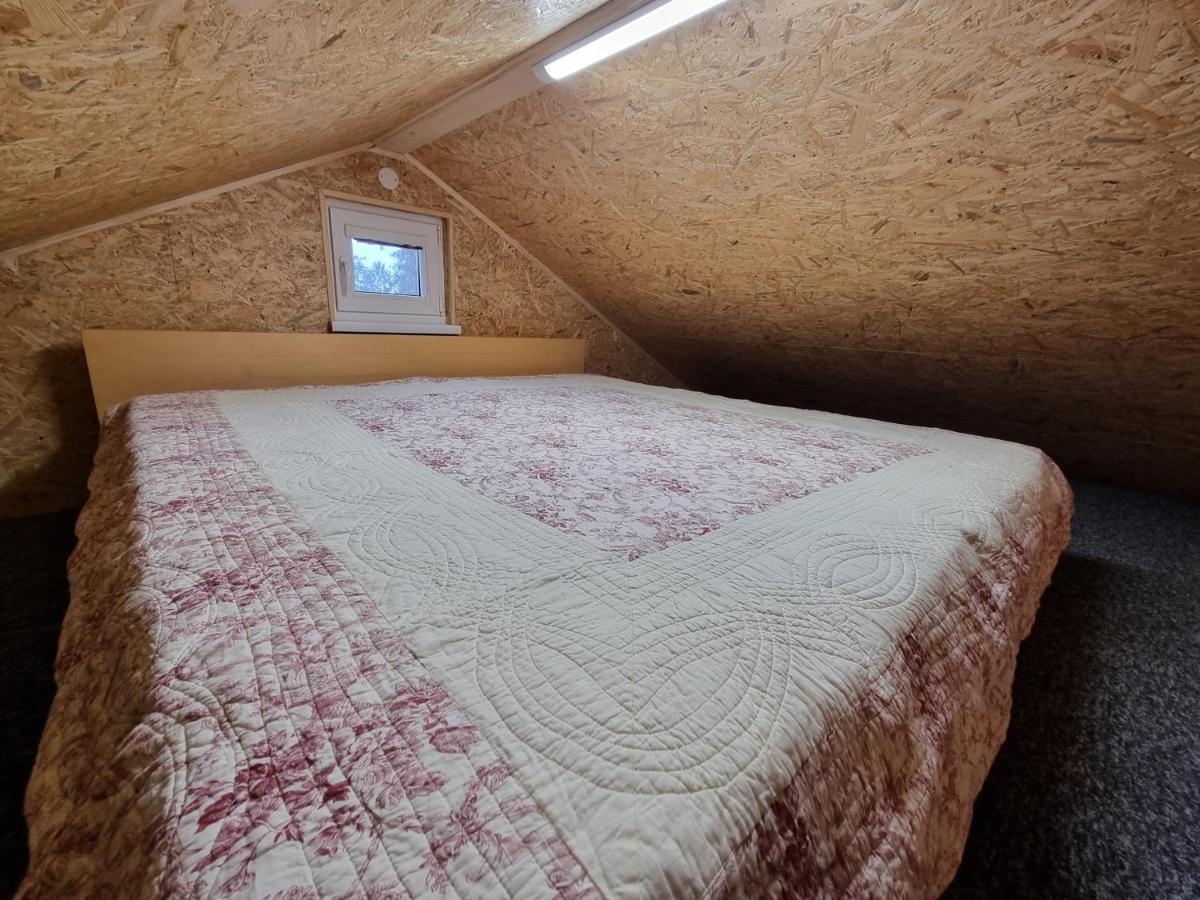 Domcek Pod Orechom Банска-Штьявница Экстерьер фото
