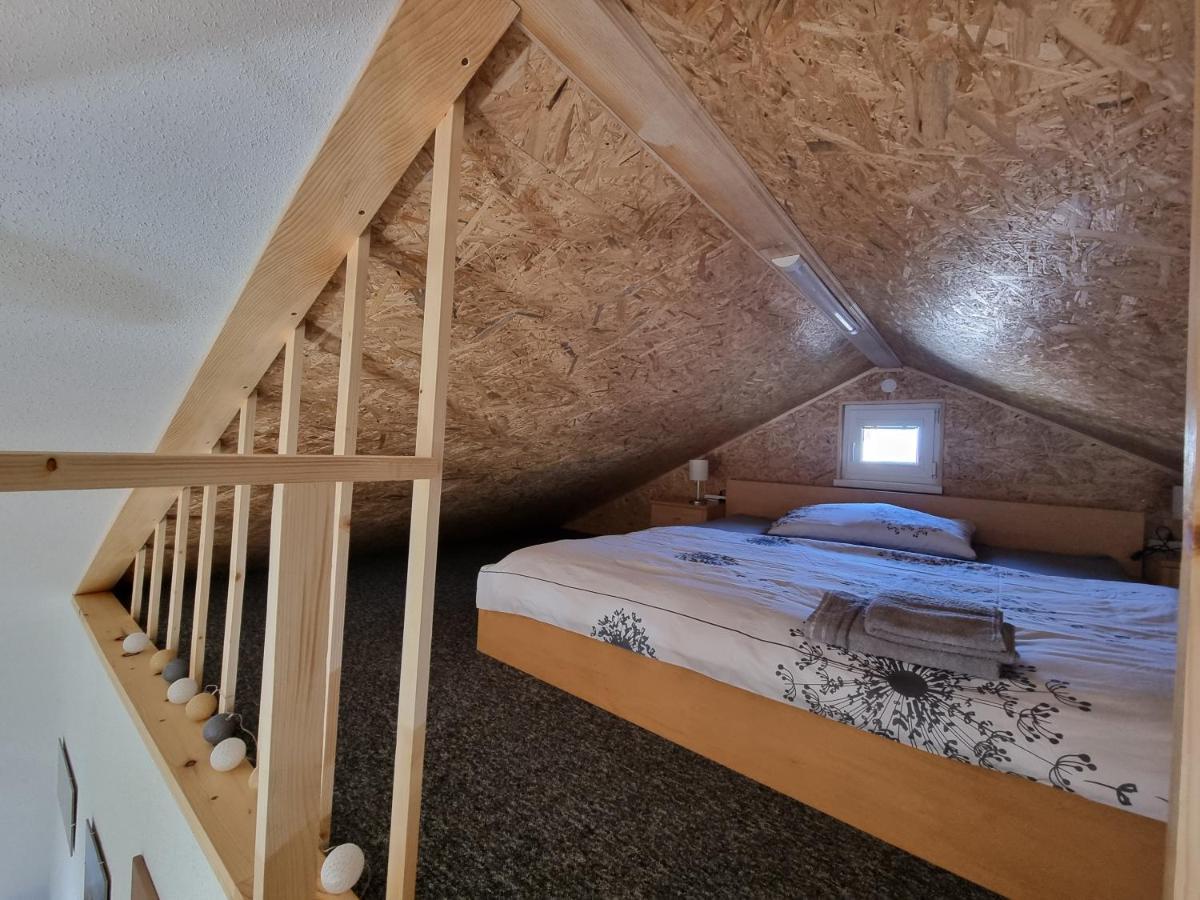 Domcek Pod Orechom Банска-Штьявница Экстерьер фото